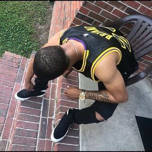 Meet your Posher, Jarvis